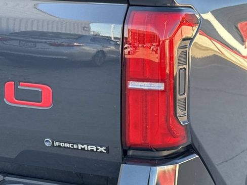 Used 2025 Toyota Tacoma TRD Pro AWD/4WD image 6