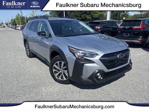 Certified 2024 Subaru Outback Premium AWD/4WD image 1