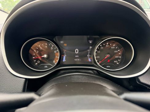Used 2018 Jeep Compass Limited w/ Navigation Group AWD/4WD image 49