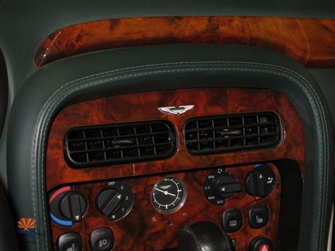 Used 2000 Aston Martin DB7 Vantage RWD image 9