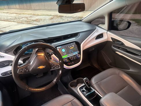 Used 2019 Chevrolet Bolt Premier image 11
