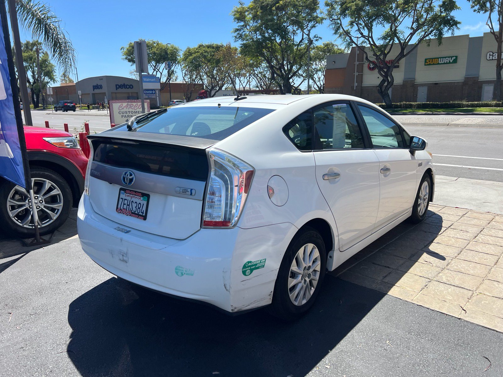 Used 2014 Toyota Prius Prime Advanced w/ Technology Package FWD image 9