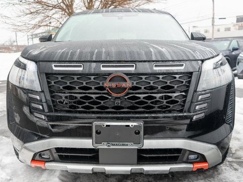 New 2026 Nissan Pathfinder SV image 2