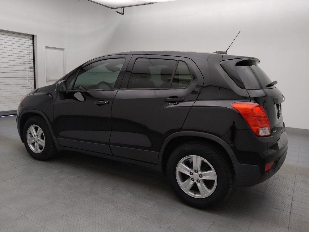 Used 2020 Chevrolet Trax LS w/ Tint and Cruise Package FWD image 3