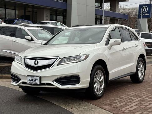 Used 2018 Acura RDX w/ Technology Package image 3