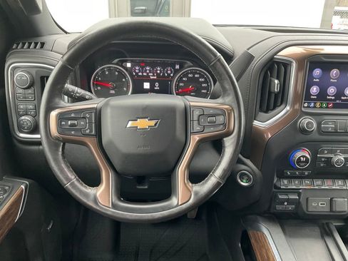 Used 2020 Chevrolet Silverado 2500 High Country w/ Z71 Off-Road Package image 4