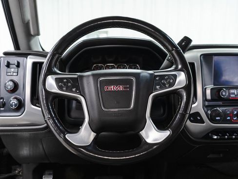 Used 2016 GMC Sierra 2500 SLT w/ Suspension Package, Off-Road image 10