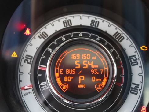 Used 2012 FIAT 500 Lounge image 19