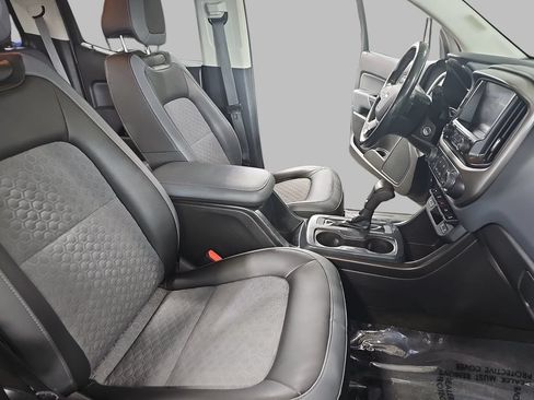 Used 2018 Chevrolet Colorado Z71 w/ Centennial Edition AWD/4WD image 13