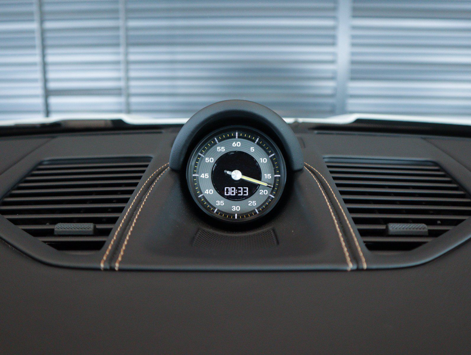 Certified 2024 Porsche 911 GT3 RWD image 22