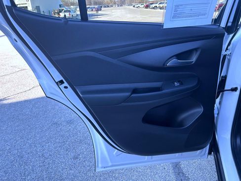 Certified 2024 Buick Envista Preferred w/ Convenience I Package image 17