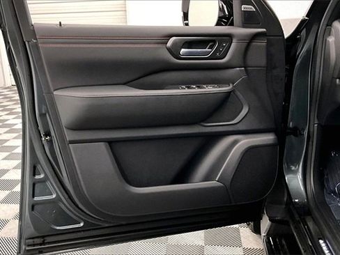 New 2026 Nissan Armada PRO-4X image 30