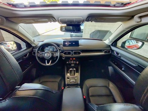 Used 2022 MAZDA CX-5 AWD 2.5 S w/ Premium Package image 2