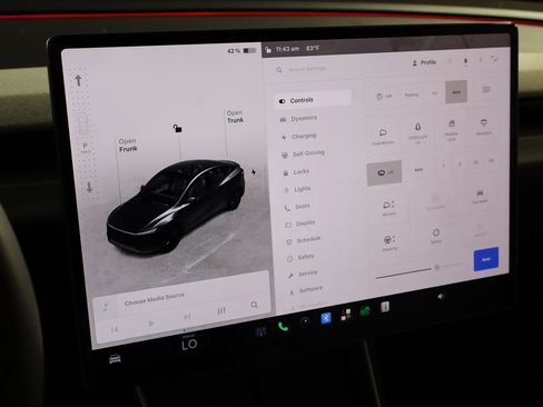 Used 2026 Tesla Model Y Long Range AWD/4WD image 22