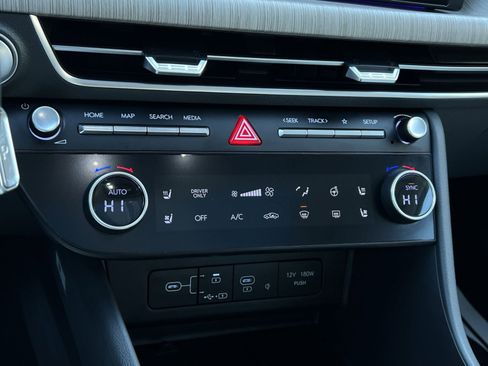 Certified 2025 Hyundai Sonata Limited image 21