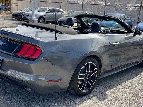 Used 2022 Ford Mustang Premium image 22