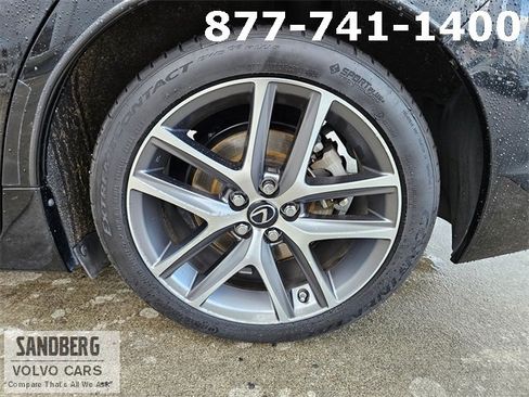 Used 2016 Lexus CT 200h image 9