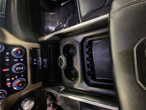 Used 2020 RAM 1500 Laramie image 21