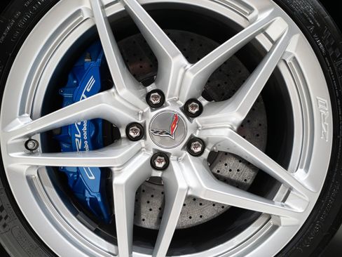 Used 2019 Chevrolet Corvette ZR1 RWD image 58