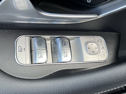 Certified 2025 Mercedes-Benz GLE 350 4MATIC image 15