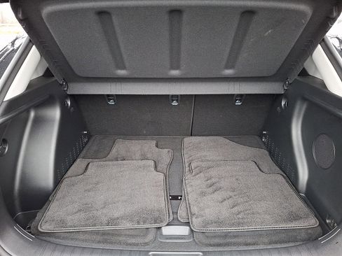 Used 2024 Hyundai Kona Limited image 30