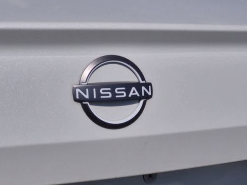 Used 2024 Nissan Altima 2.5 SL FWD image 23