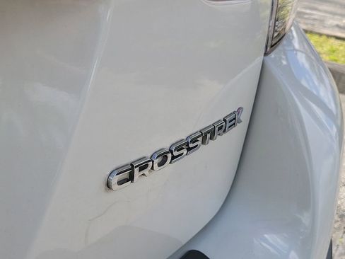 Used 2019 Subaru Crosstrek 2.0i Limited w/ Popular Package #4 image 7