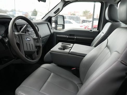 Used 2015 Ford F350 XL w/ XL Appearance Package image 38