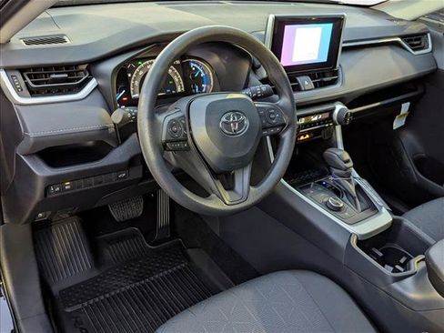 New 2025 Toyota RAV4 XLE w/ Convenience Package AWD/4WD image 3