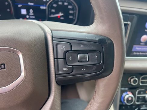 Used 2021 GMC Yukon Denali image 10