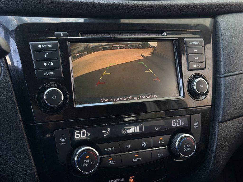 Used 2019 Nissan Rogue SV FWD image 21