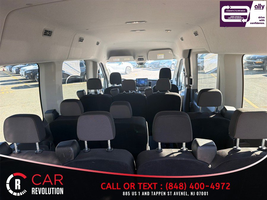 Used 2022 Ford Transit 350 XLT RWD image 21