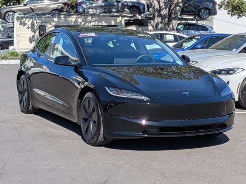 Used 2024 Tesla Model 3 Long Range image 3