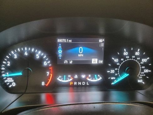 Used 2021 Ford Escape SE image 23