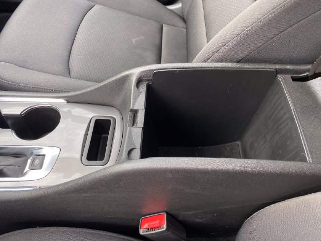 Used 2023 Chevrolet Malibu LT FWD image 14