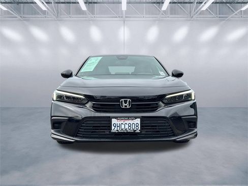 Used 2023 Honda Civic Sport image 2