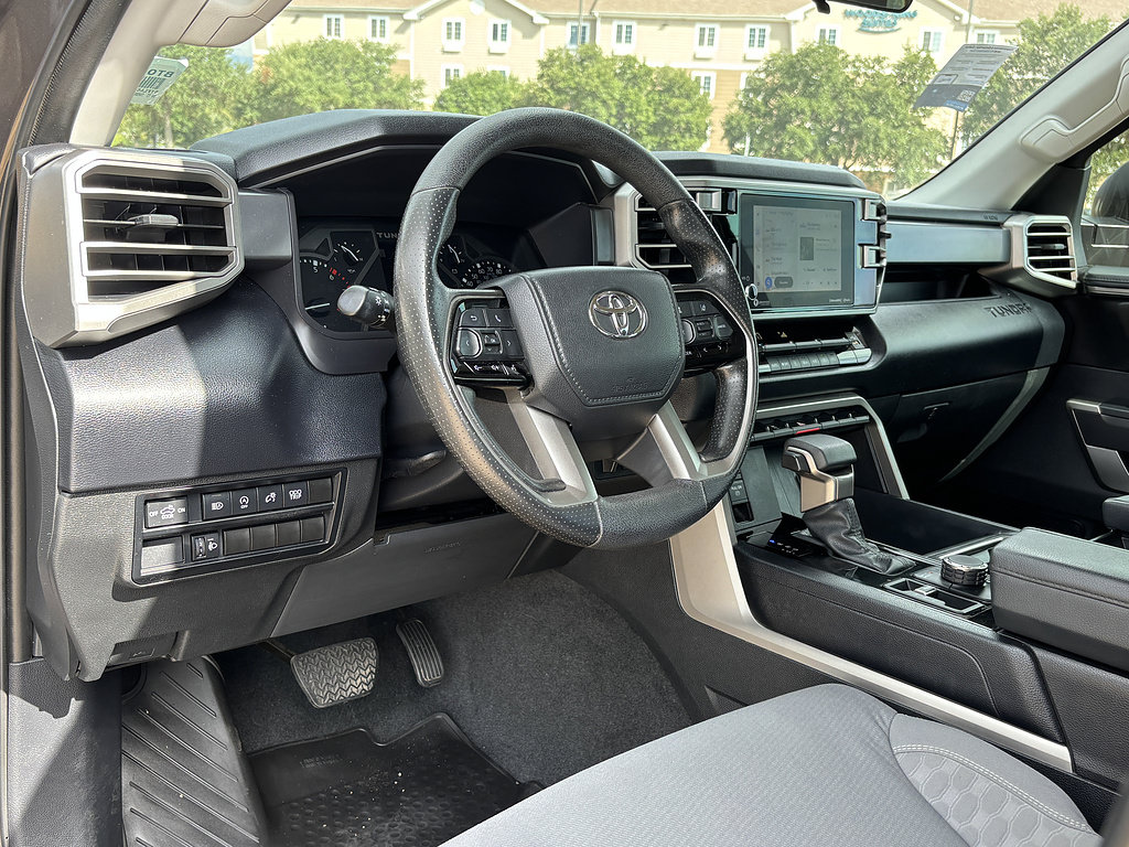 Used 2022 Toyota Tundra SR5 AWD/4WD image 11