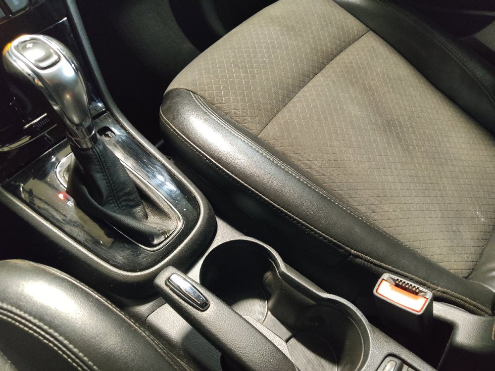 Used 2020 Buick Encore Preferred w/ Safety Package FWD image 26