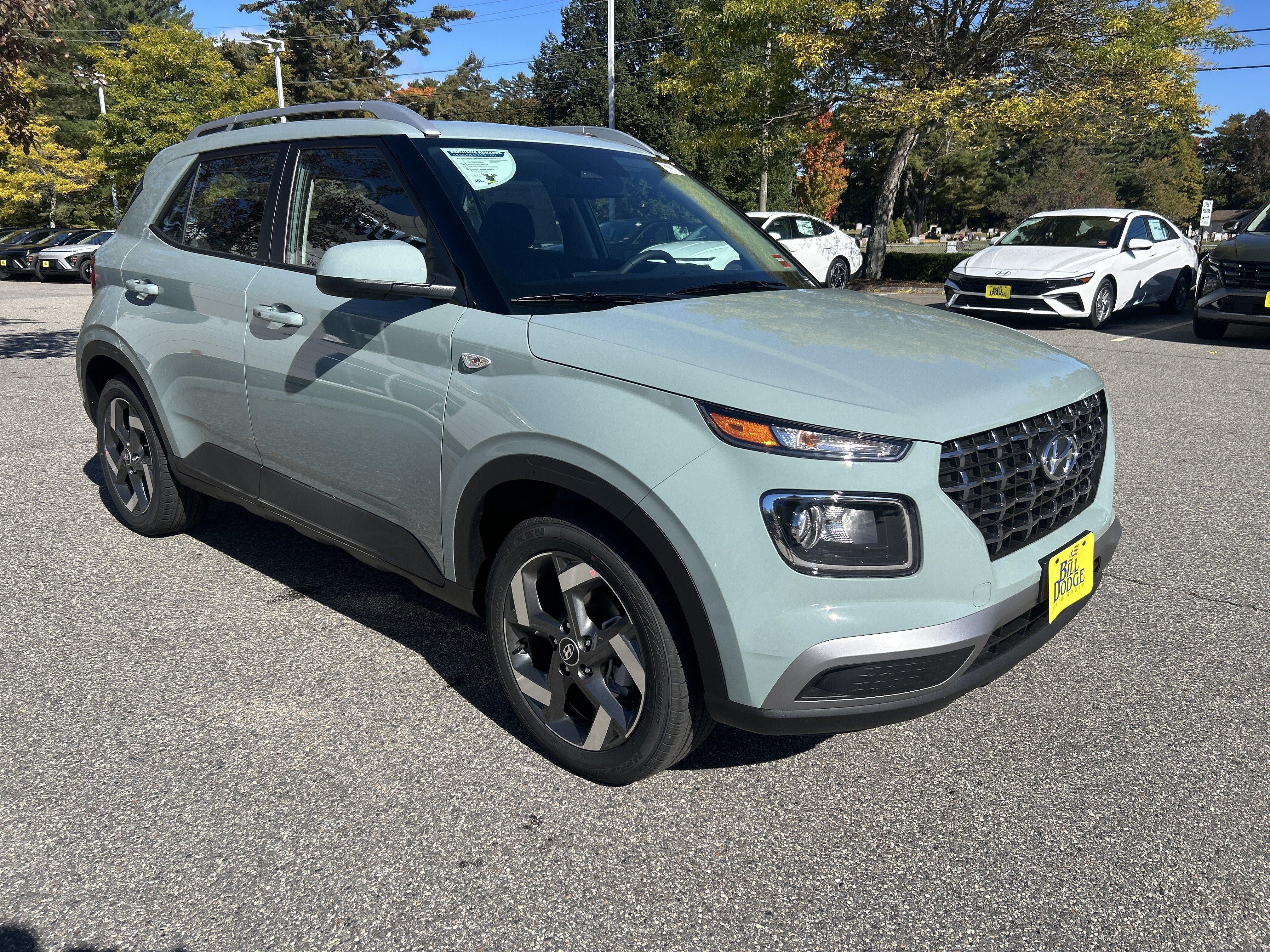 New 2026 Hyundai Venue SEL FWD image 30