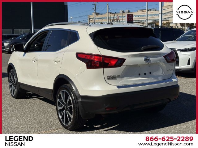 Used 2019 Nissan Rogue Sport SL AWD/4WD image 5