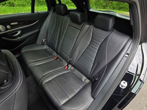 Used 2019 Mercedes-Benz E 450 4MATIC Wagon w/ Premium Package image 16