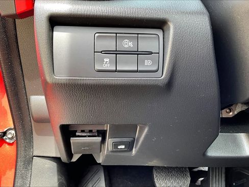 Used 2024 MAZDA MX-5 Miata RF Grand Touring image 28