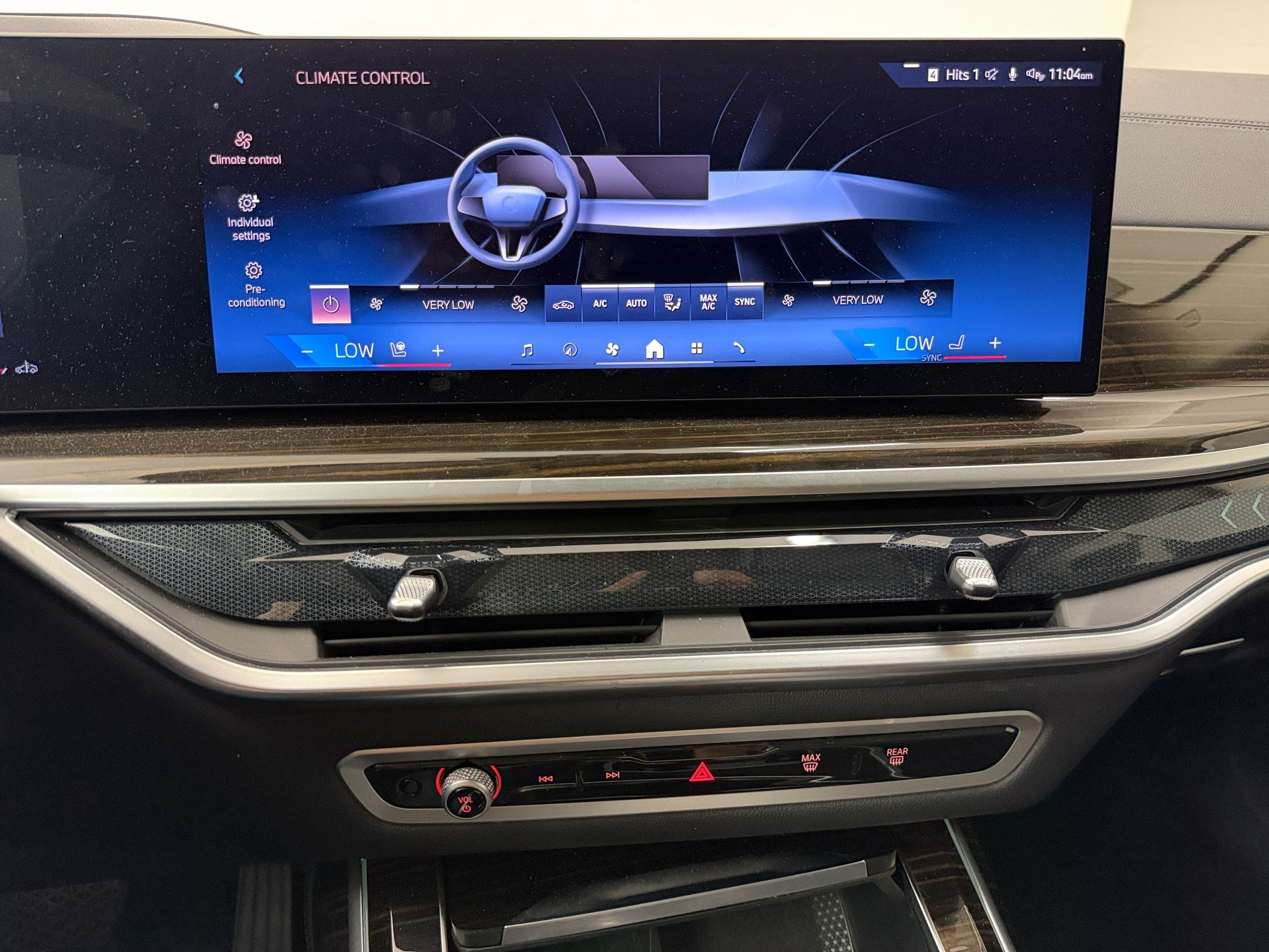Used 2026 BMW X7 xDrive40i AWD/4WD image 22