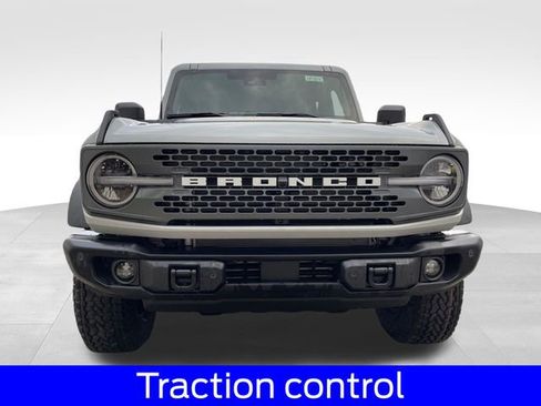 New 2026 Ford Bronco Badlands AWD/4WD image 8
