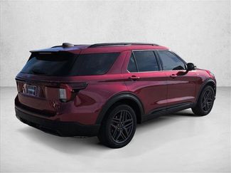 New 2026 Ford Explorer ST-Line w/ ST-Line Street Pack video 2
