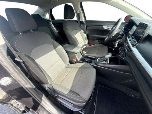 Used 2023 Kia Forte LXS FWD image 27