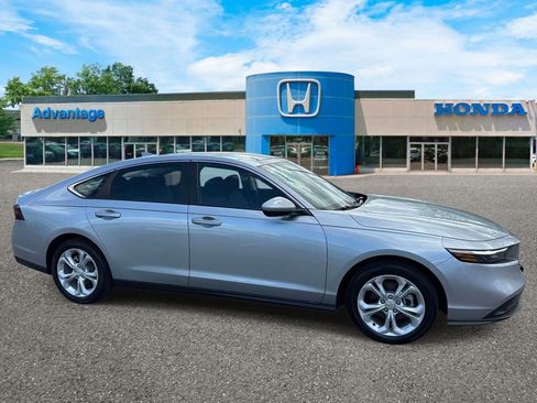 Certified 2024 Honda Accord LX image 3