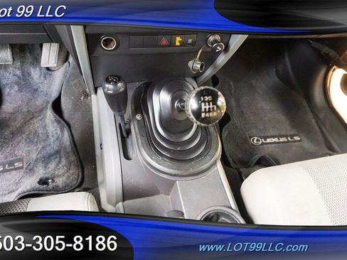 Used 2007 Jeep Wrangler Sahara w/ Dual Top Group AWD/4WD image 22
