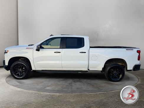 Used 2020 Chevrolet Silverado 1500 LT Trail Boss w/ Convenience Package AWD/4WD image 4