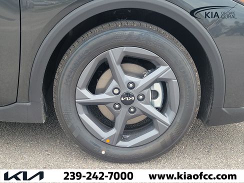 New 2026 Kia K4 FWD image 7